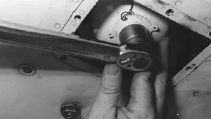 Bogert Oil Filter Door Modification 35M-0Dm